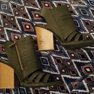 Charlotte Russe Size 8